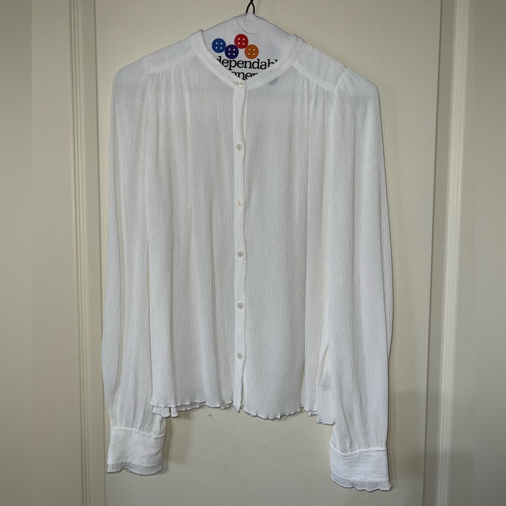 Like New Aritzia Wilfred White Long Sleeve Blouse